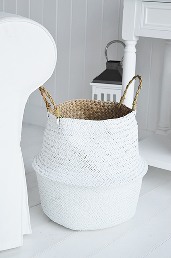 Set of 2 white baskets with handles for toys