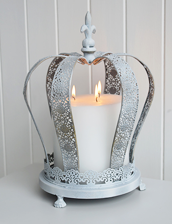 Large grey crown candle holder