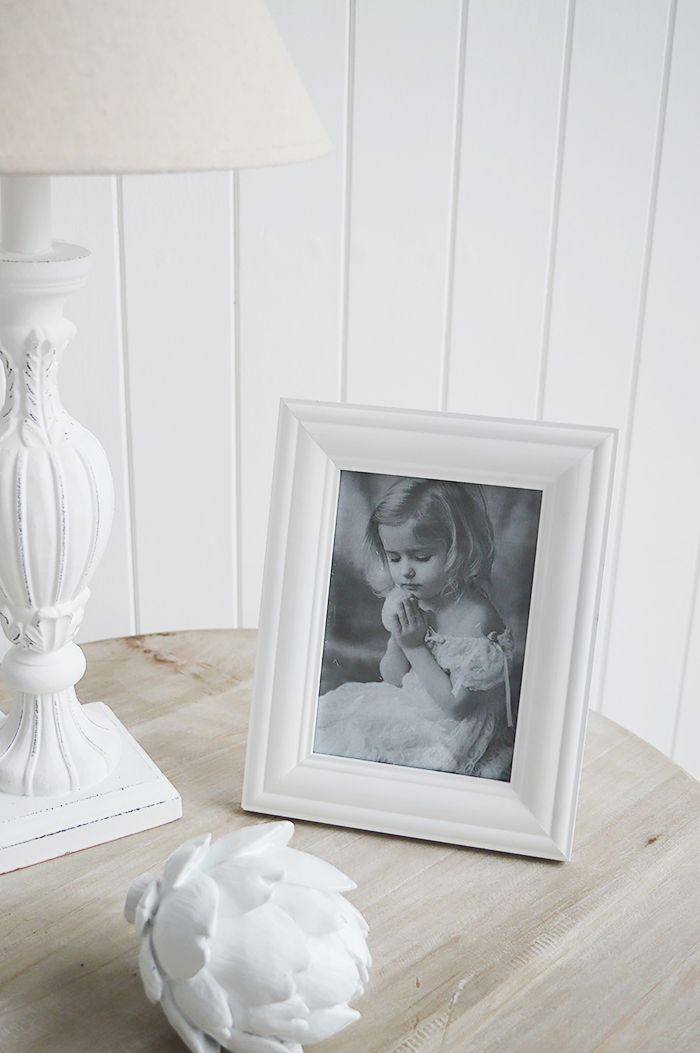 White wooden photo frame for 5x7  photograph