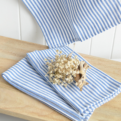 The finishing touch your kitchen has been waiting for.
Blue Harbour striped linen — timeless coastal style for everyday living.