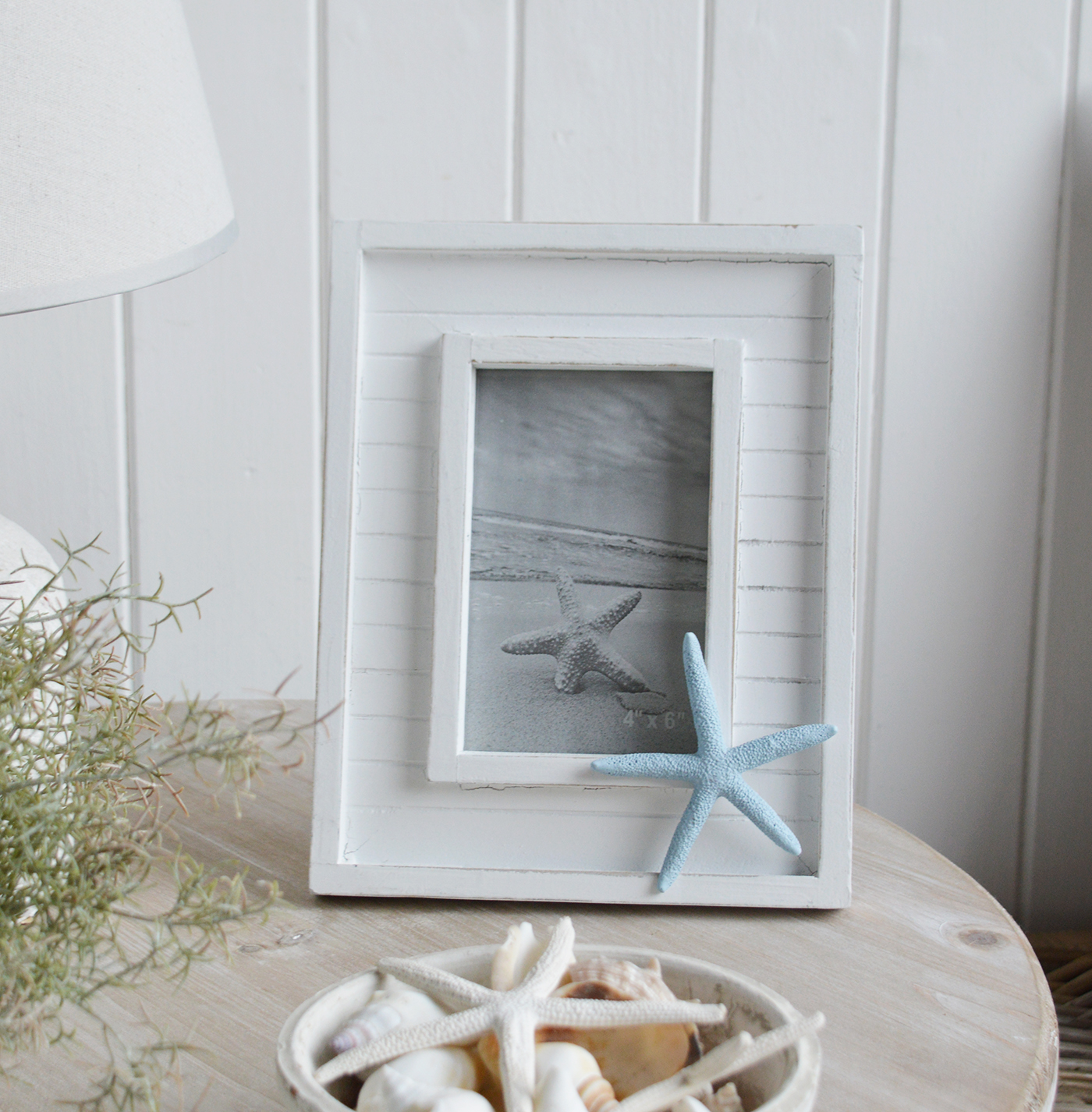 White wooden photo frame