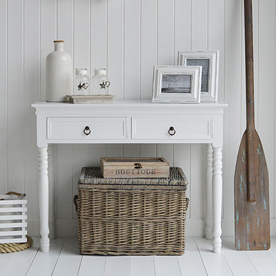 New England white console hallway table